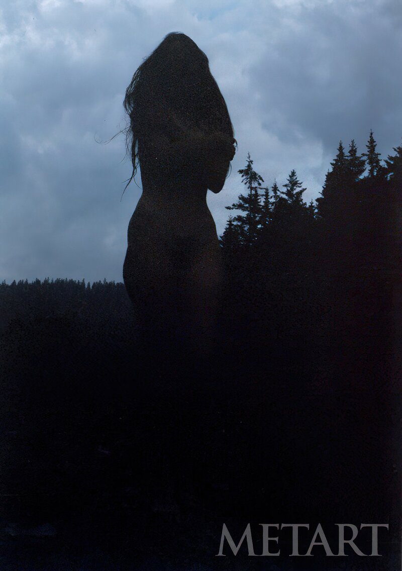 Евгения, 27